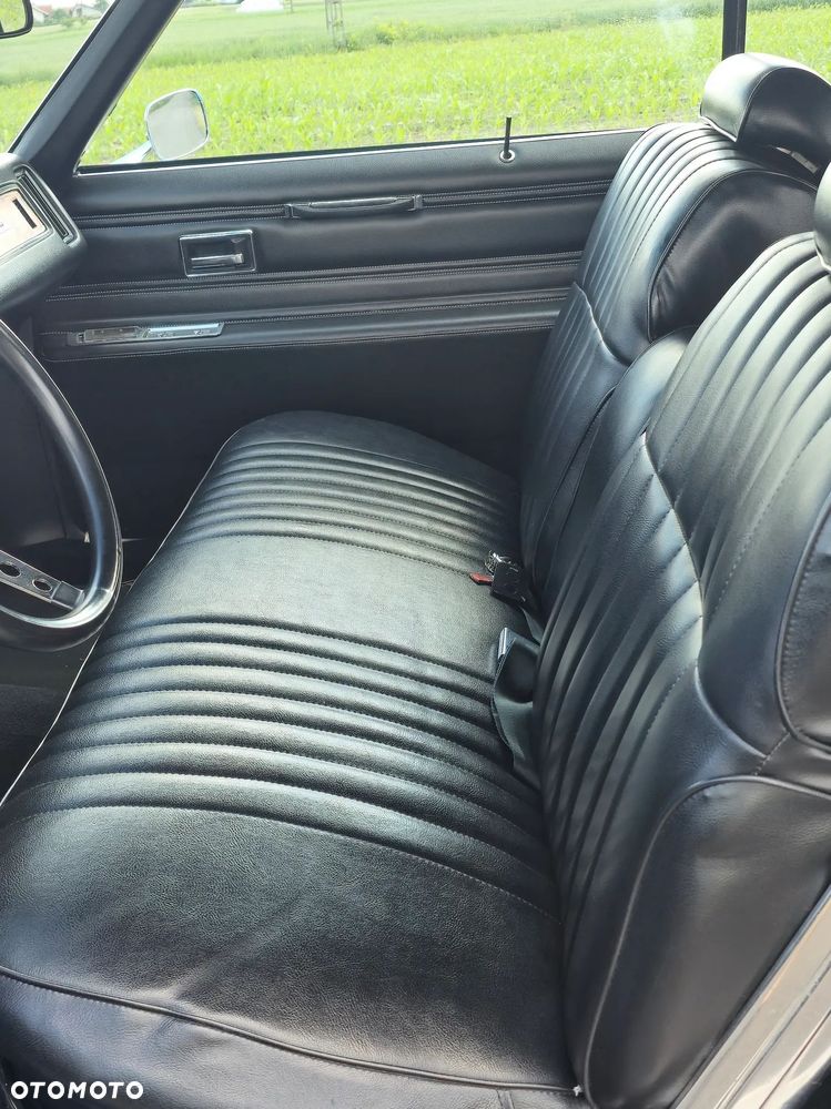 Pontiac Bonneville - 6
