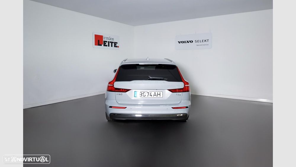 Volvo V60 2.0 T6 AWD TE Core - 4