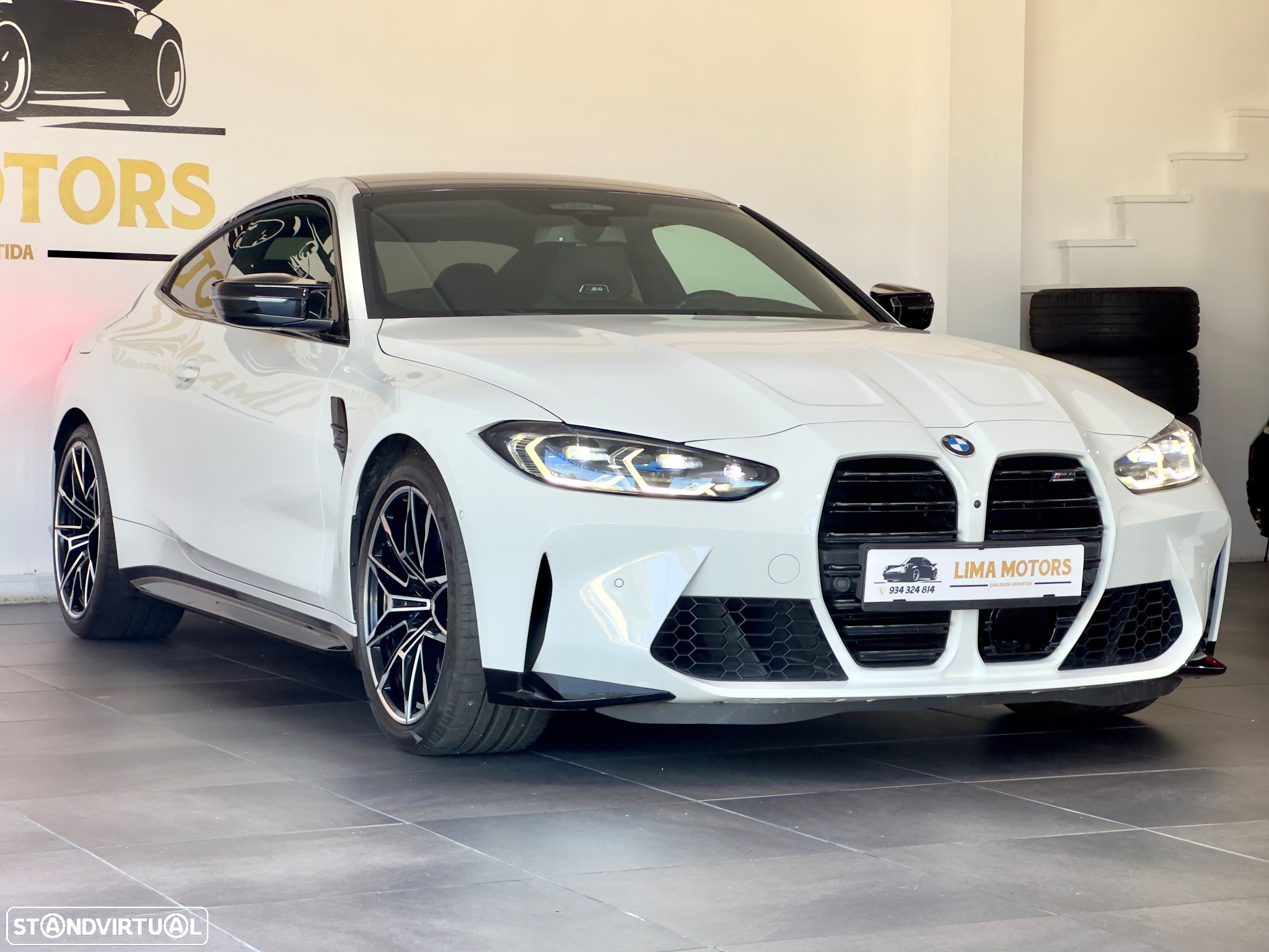 BMW M4 Competition - 3