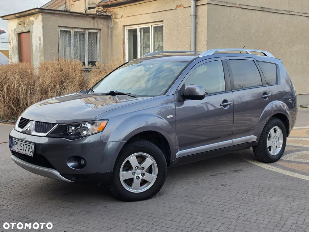 Mitsubishi Outlander - 6