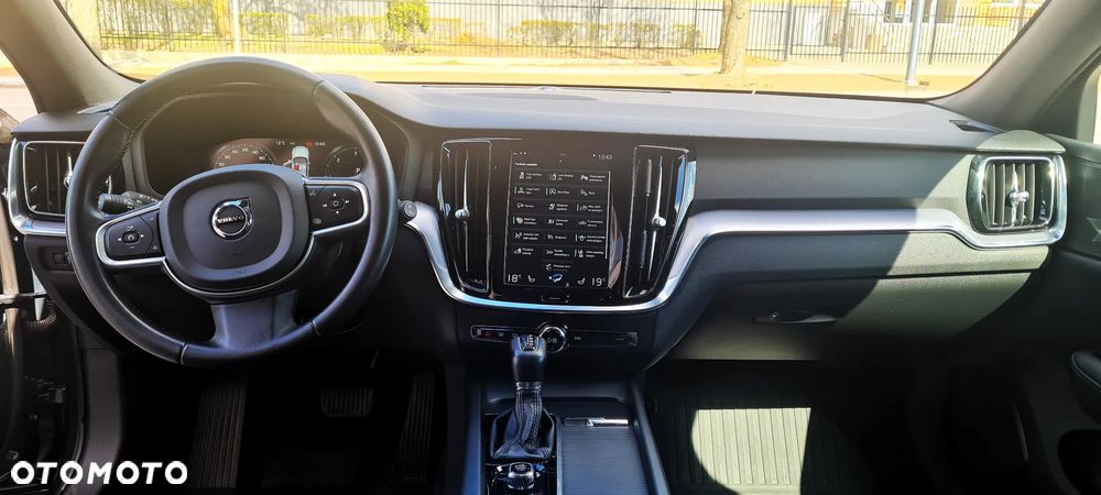 Volvo V60 D3 Momentum - 21