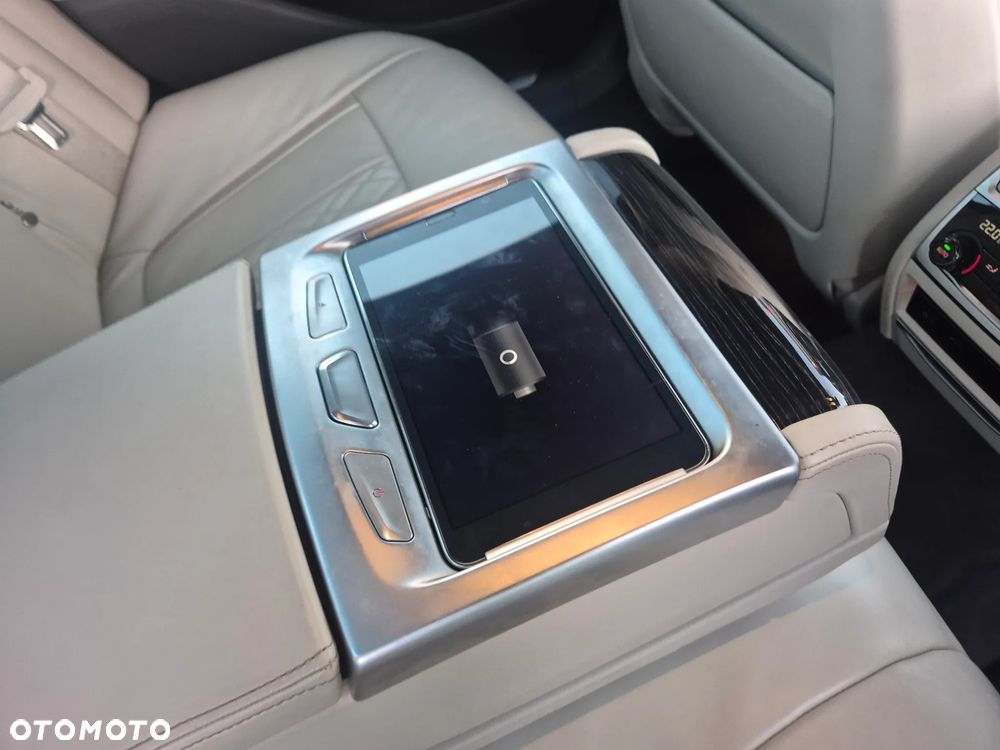 BMW Seria 7 730d xDrive - 11