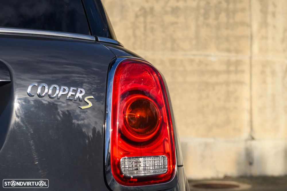 MINI Countryman Cooper SE ALL4 Auto - 11