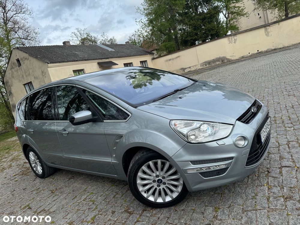 Ford C-MAX 2.0 TDCi Champions Edition - 3