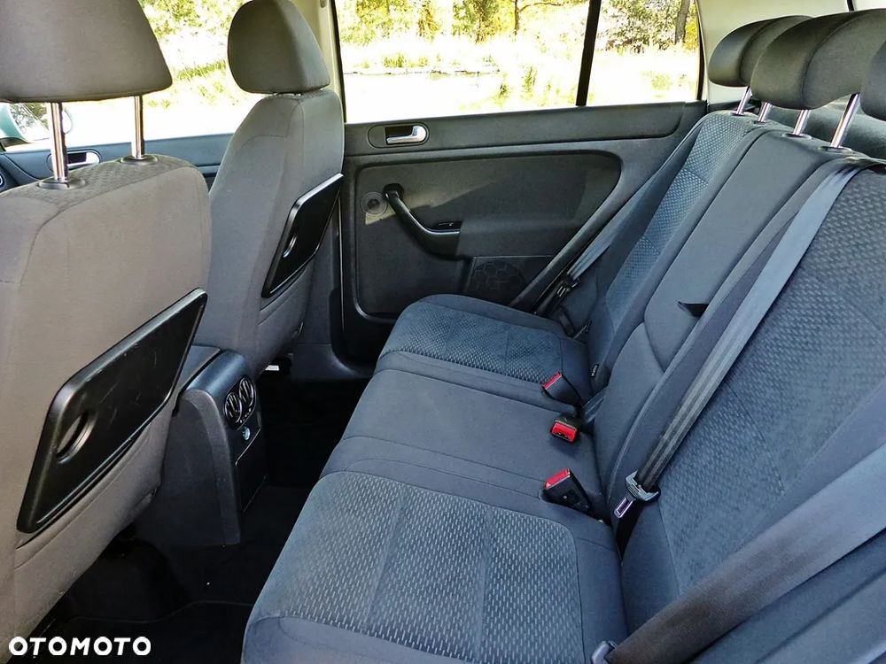 Volkswagen Golf Plus 2.0 TDI Comfortline - 22