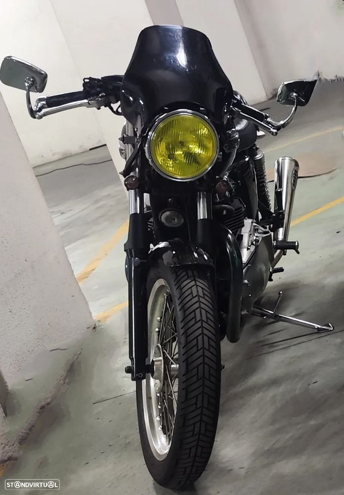 Triumph Thruxton Triumph Thruxton 900 EFI Jet Black - 13