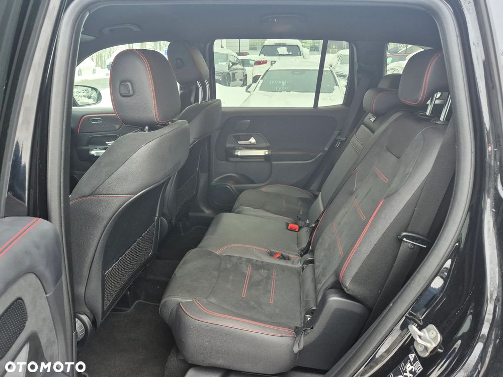 Mercedes-Benz GLB 200 AMG Line 7G-DCT - 25