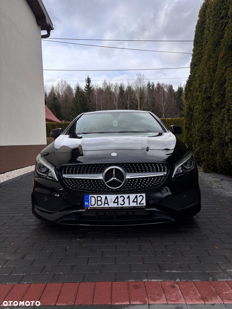 Mercedes-Benz CLA 250 4-Matic AMG Line - 2
