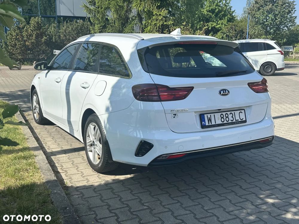 Kia Ceed - 5