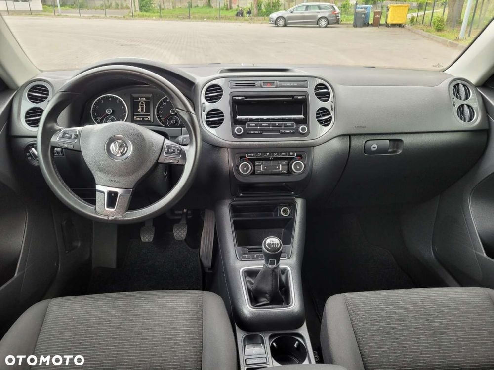 Volkswagen Tiguan - 19
