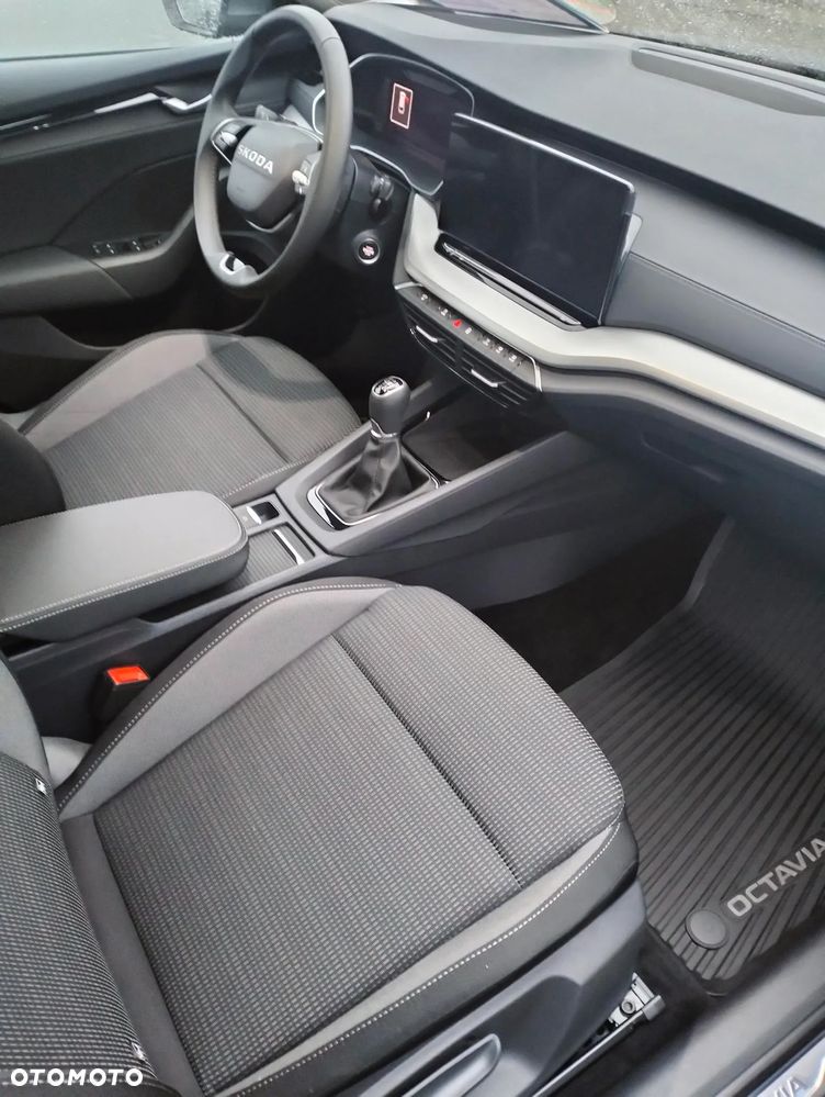 Skoda Octavia 1.5 TSI Selection - 15