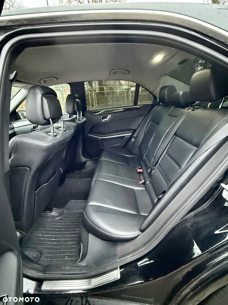 Mercedes-Benz Klasa E 200 CDI DPF BlueEFFICIENCY Automatik Avantgarde - 22