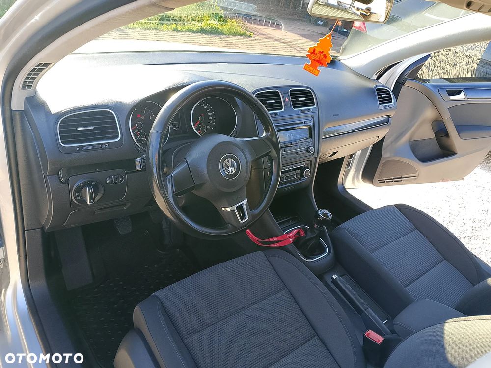 Volkswagen Golf 1.4 TSI BMT Comfortline - 15
