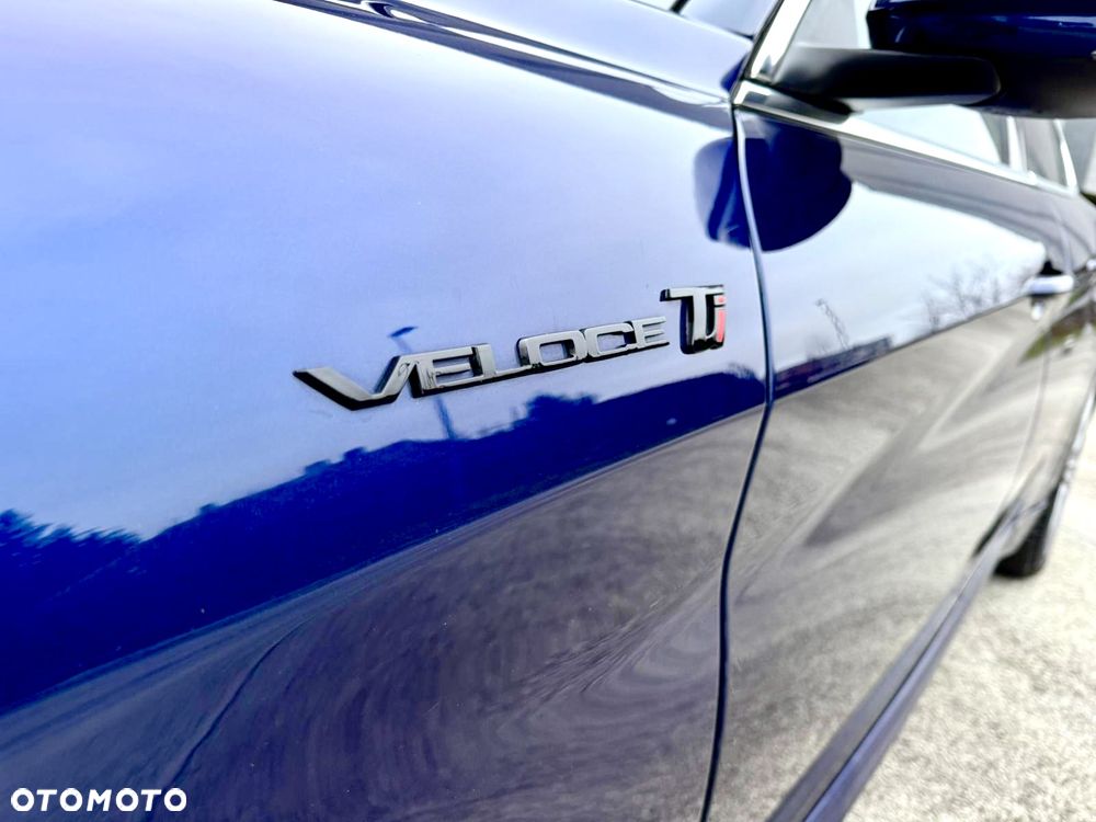 Alfa Romeo Giulia 2.0 Turbo 16V AT8-Q4 Veloce Ti - 12