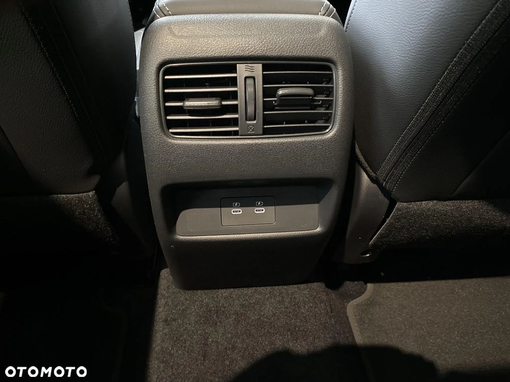 Nissan Qashqai 1.3 DIG-T MHEV N-Connecta Xtronic - 22