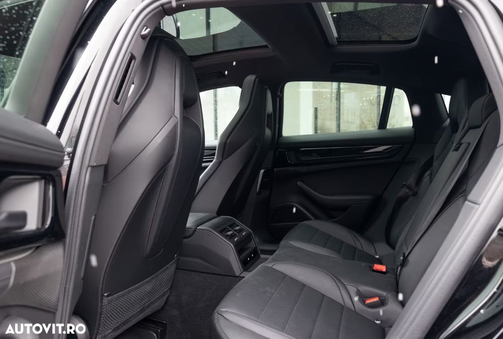 Porsche Panamera 4 - 7