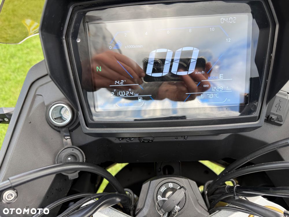 VOGE 500DSX - 10