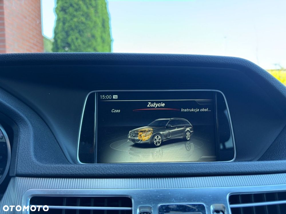 Mercedes-Benz Klasa E 250 CDI 7G-TRONIC Elegance - 20