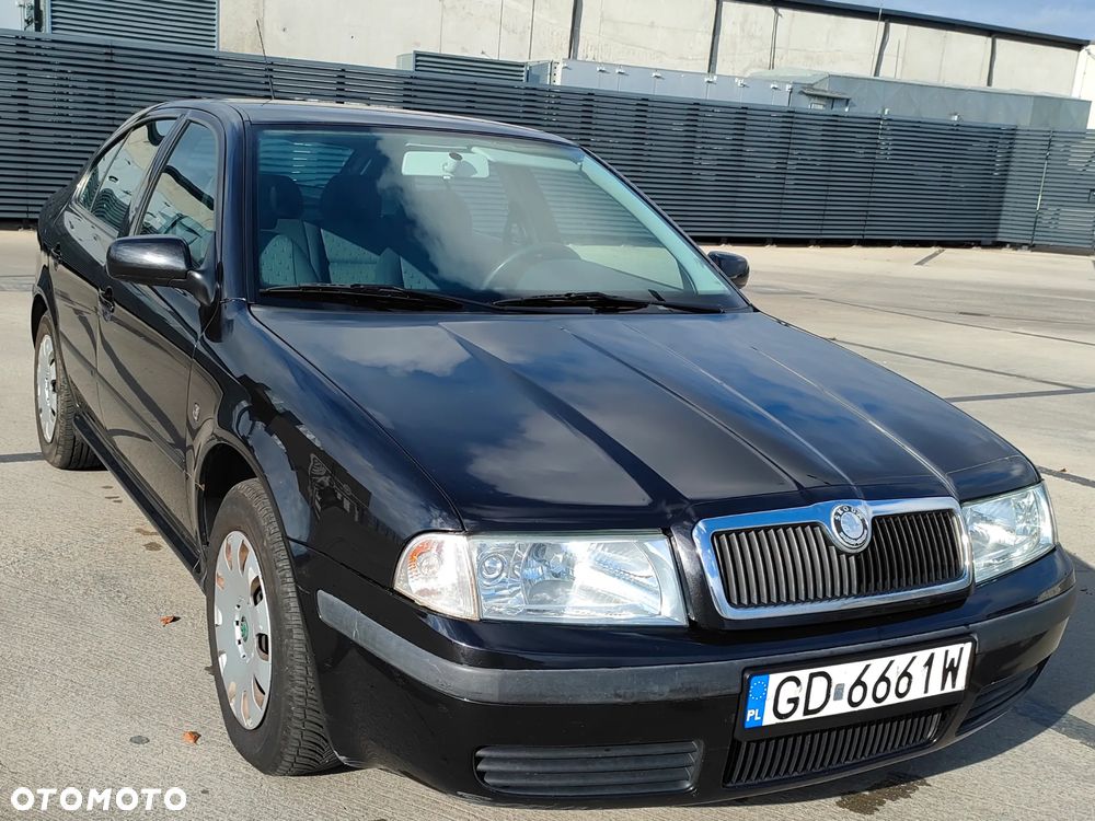 Skoda Octavia 1.6 Tour - 2