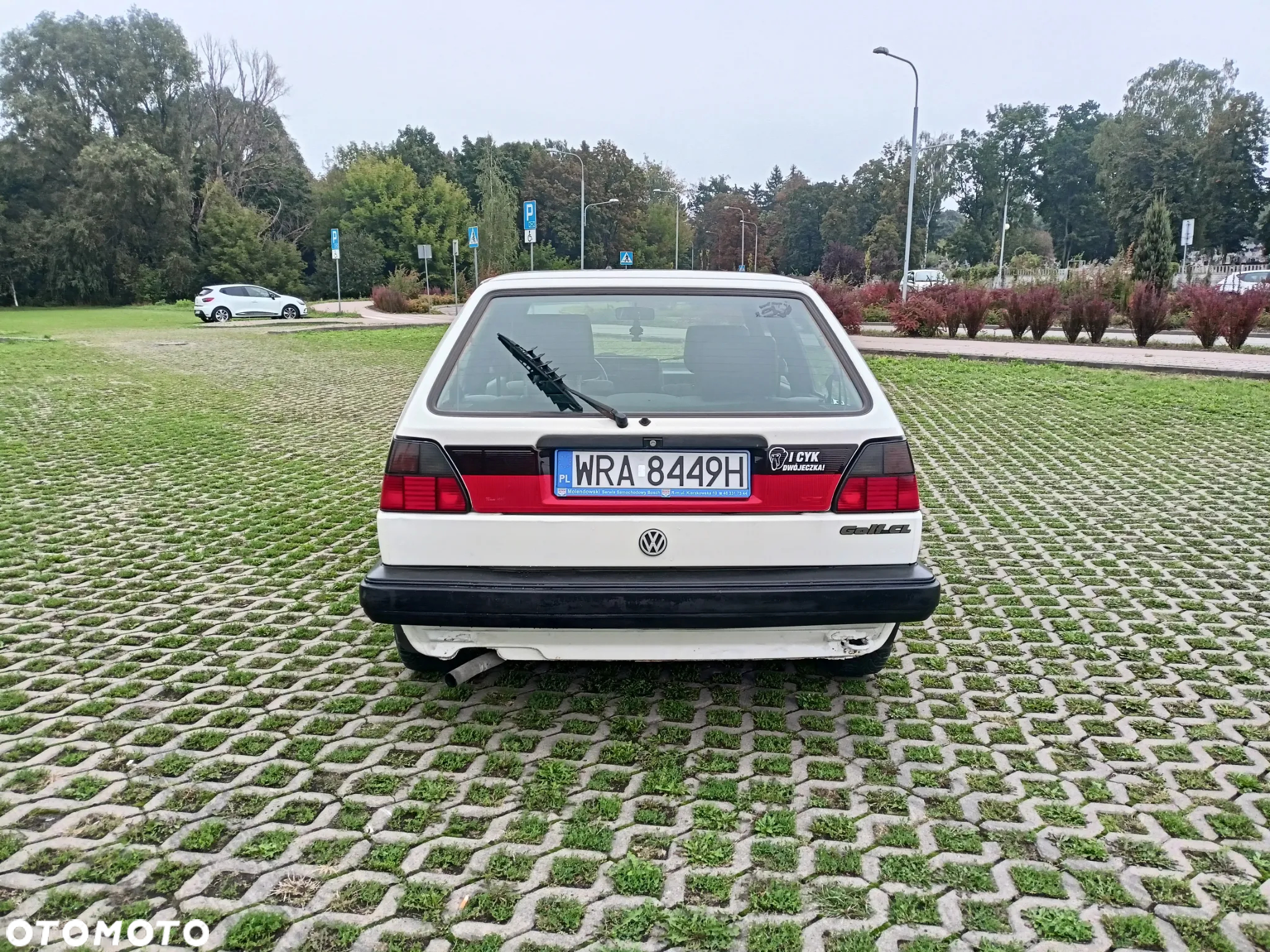 Volkswagen Golf 1.6 CL - 18