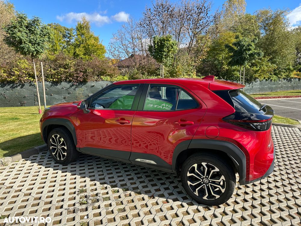 Toyota Yaris Cross - 2