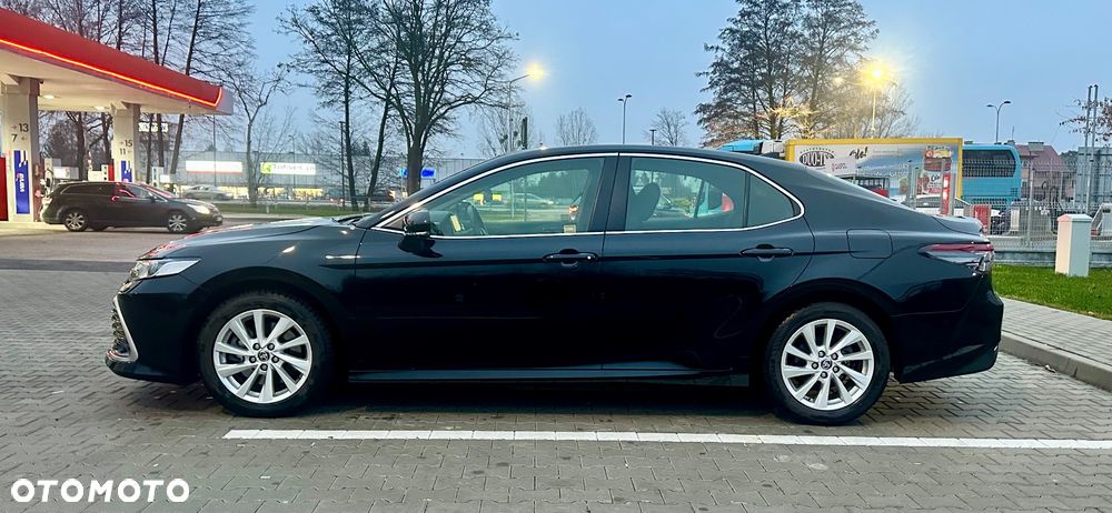 Toyota Camry 2.5 Hybrid Comfort CVT - 8