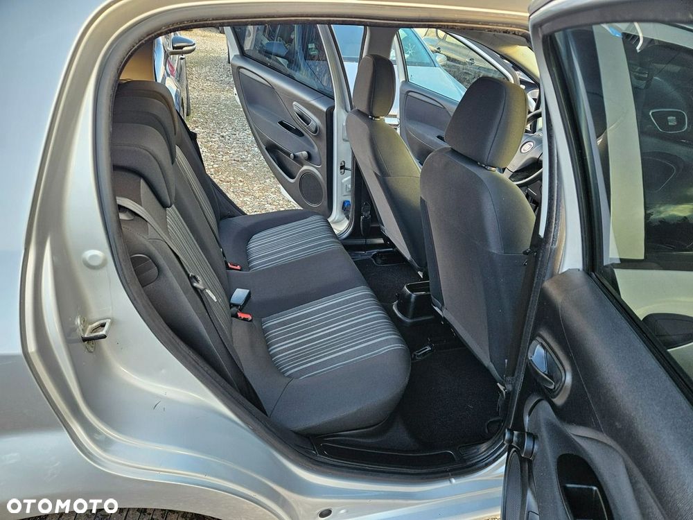 Fiat Punto Evo - 11