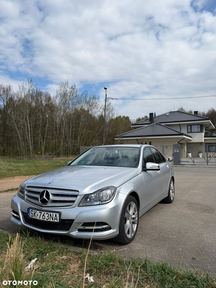 Mercedes-Benz Klasa C 180 (BlueEFFICIENCY) Avantgarde - 16