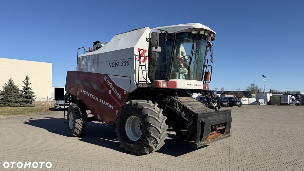 Rostselmash Nova 330 - 3