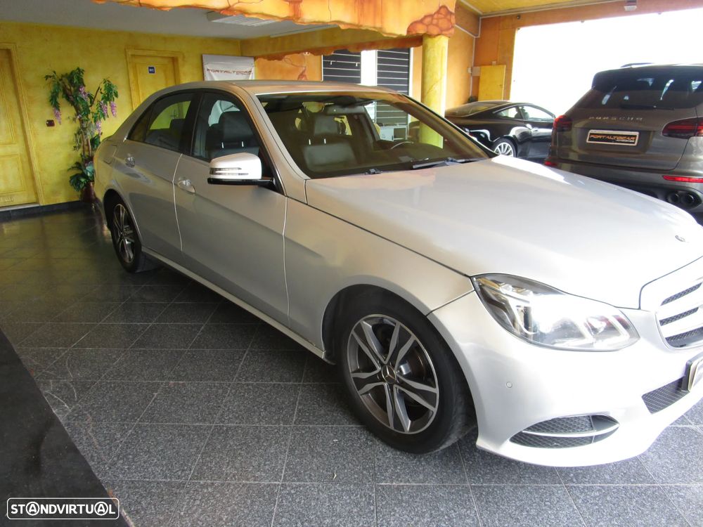 Mercedes-Benz E 300 BLUETEC Hybrid Avantgarde - 2