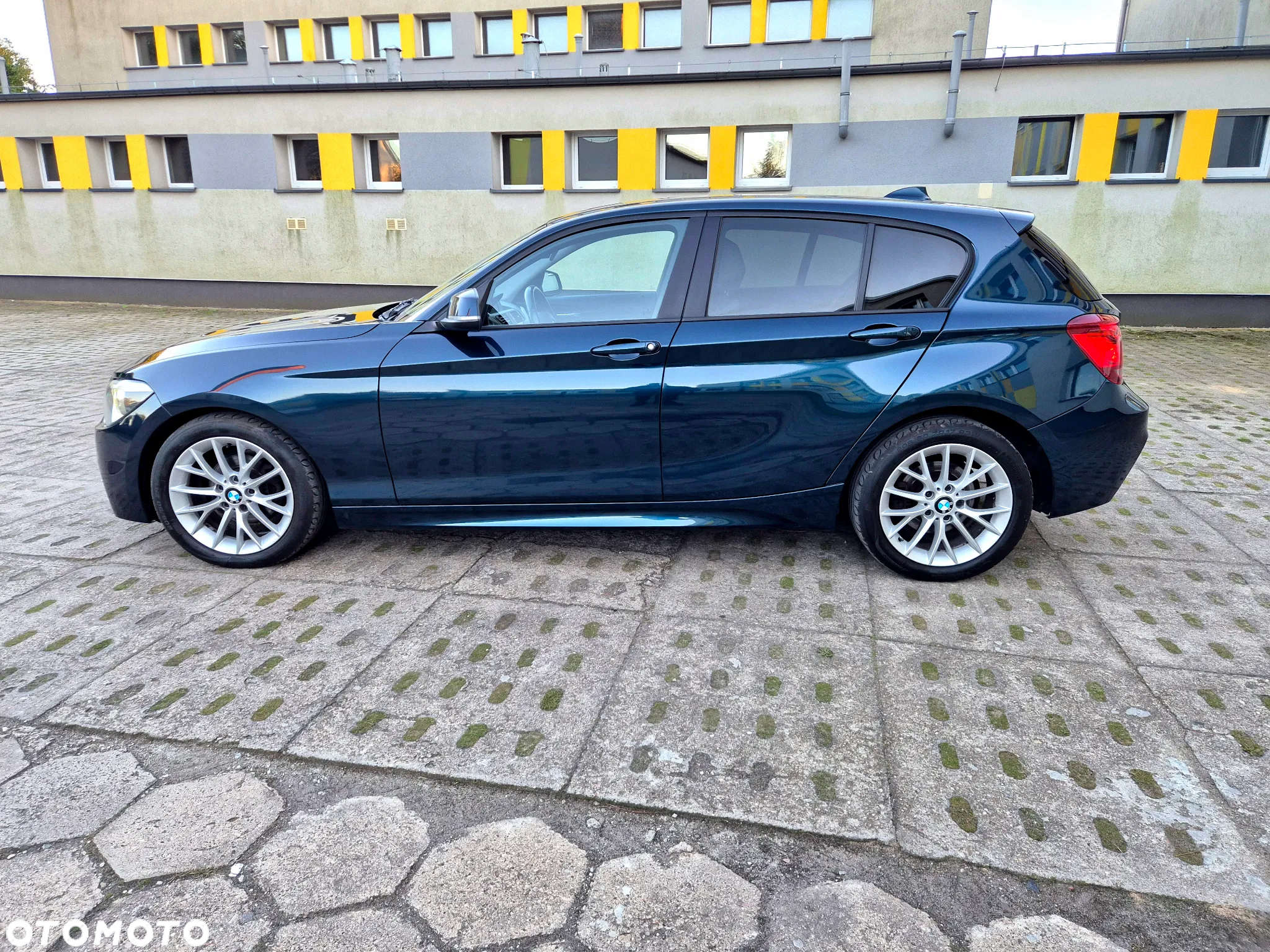 BMW Seria 1 118d Sport Line - 4