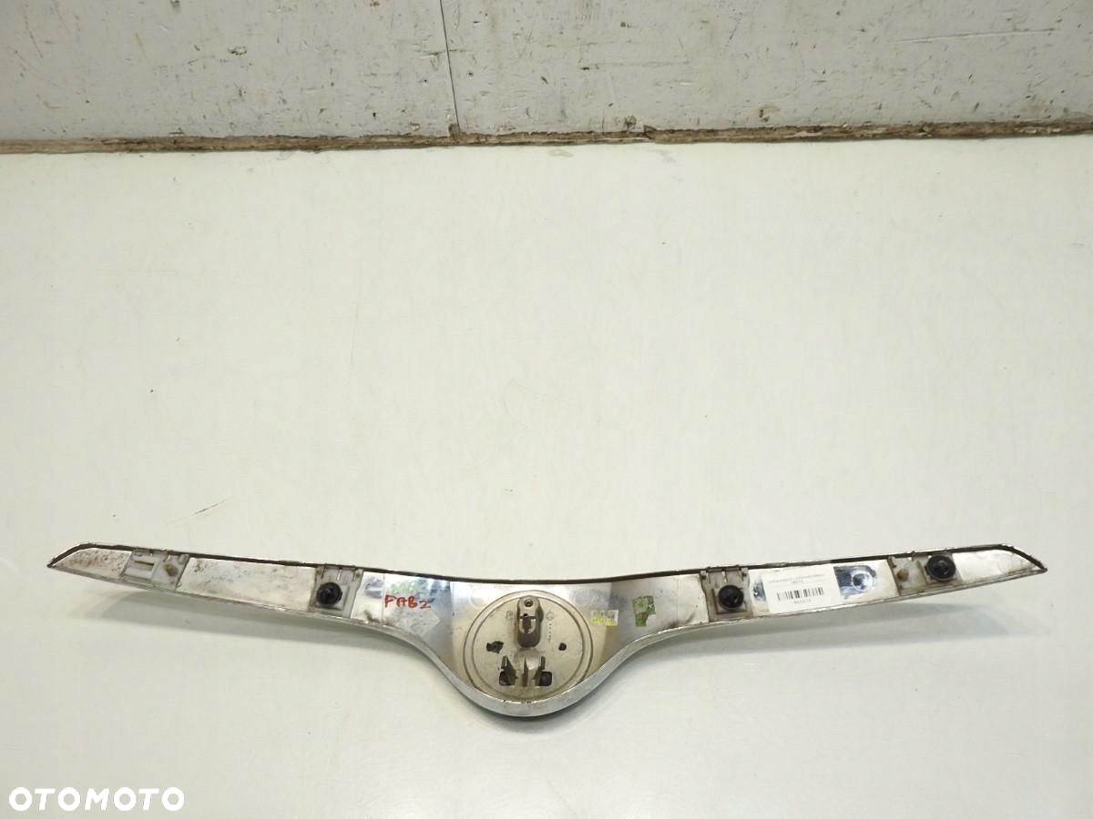 GRILL ATRAPA MASKI SKODA FABIA II 5J0853633 - 3