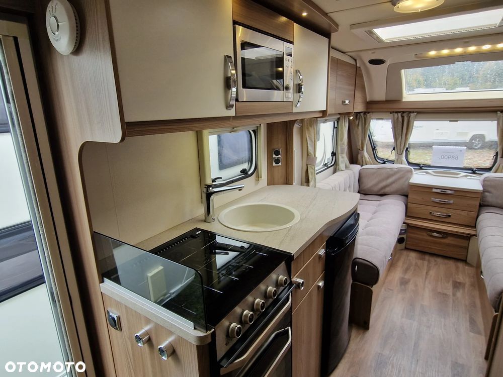 SWIFT Charisma 565 SE LUX - 3