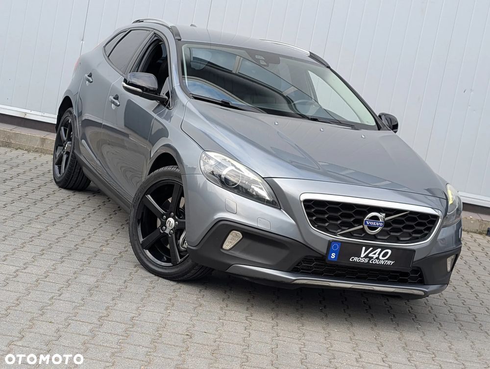Volvo V40 Cross Country D3 Summum - 10
