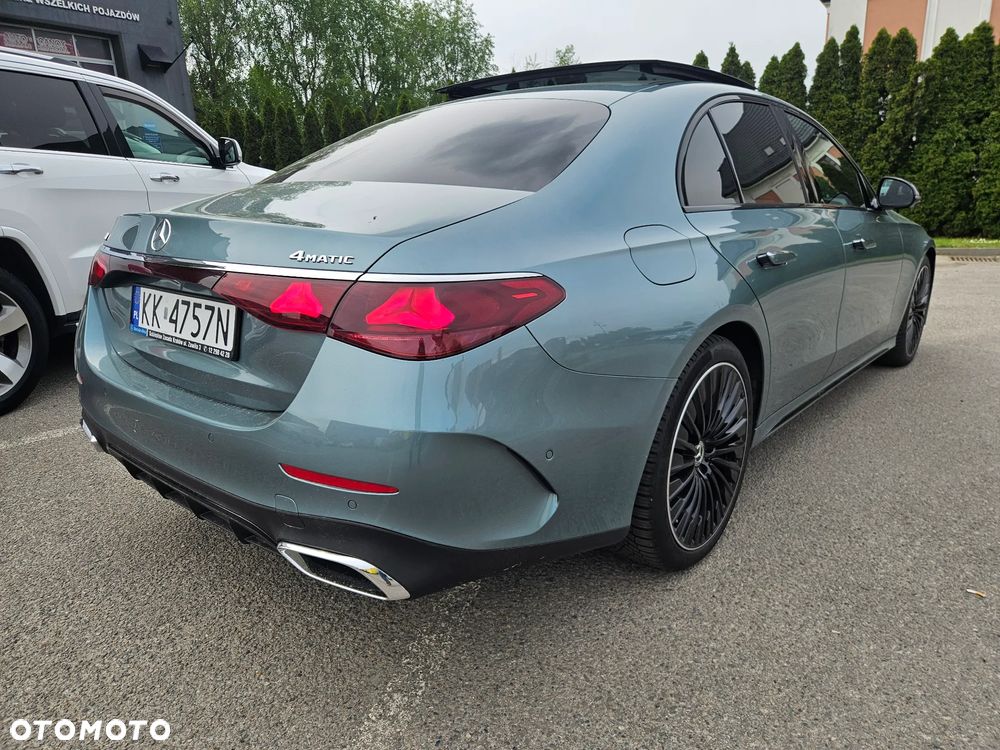 Mercedes-Benz Klasa E 200 mHEV 4-Matic AMG 9G-Tronic - 3