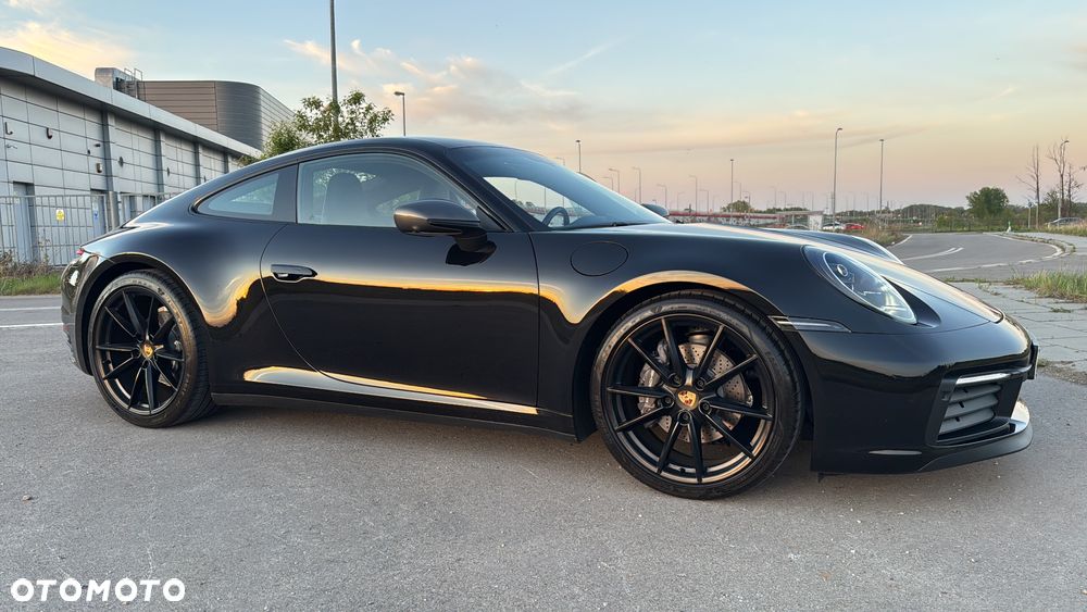 Porsche 911 Carrera T PDK - 1