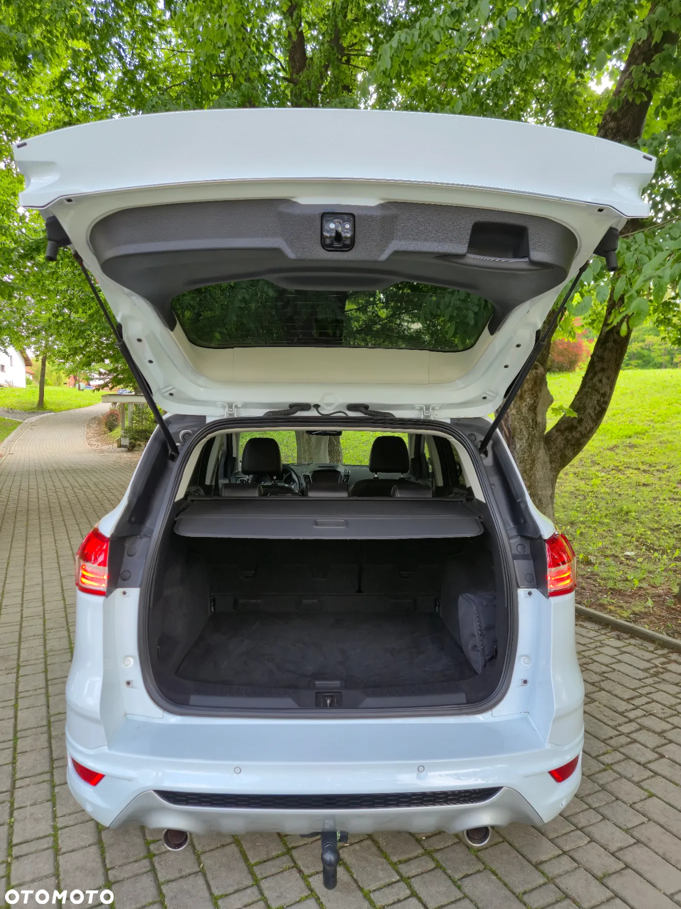 Ford Kuga 2.0 TDCi 2x4 ST-Line - 22
