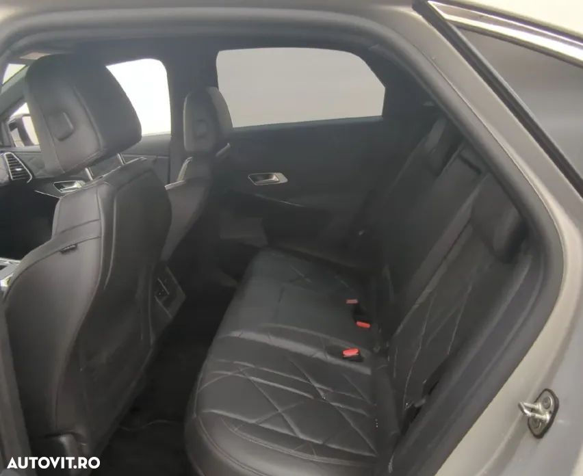 DS Automobiles DS 7 Crossback 4x4 300 RIVOLI - 8