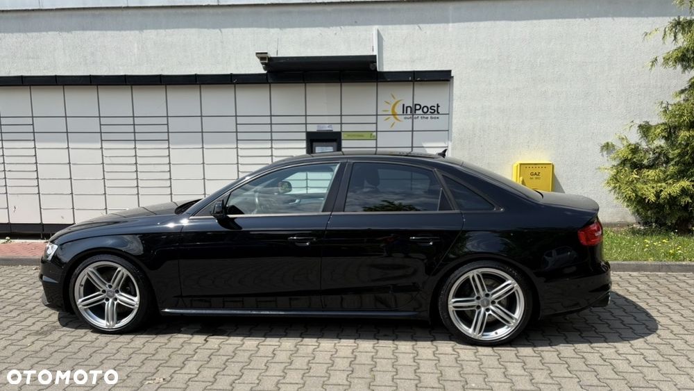 Audi A4 Limousine - 17