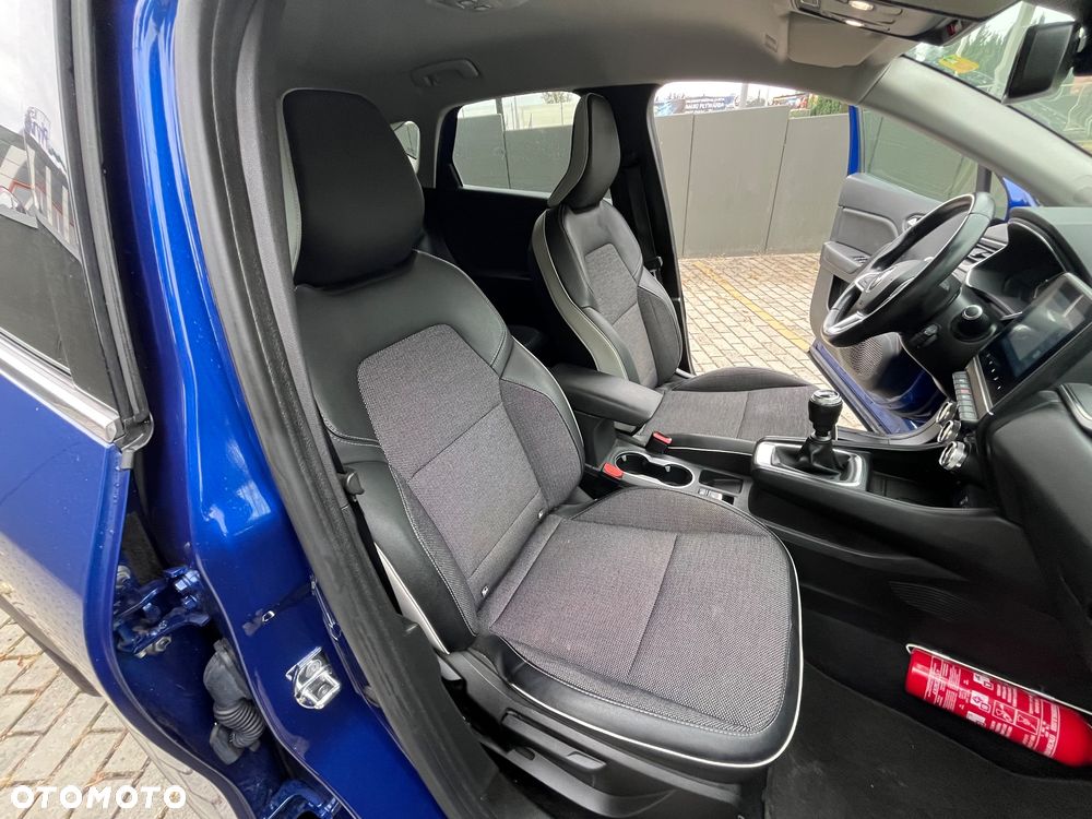 Renault Captur TCe 90 INTENS - 17