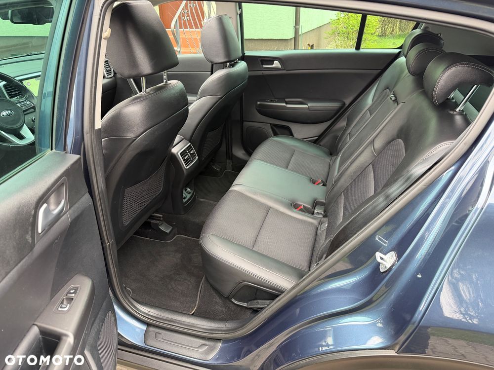 Kia Sportage 1.6 T-GDI 2WD Black Edition - 22