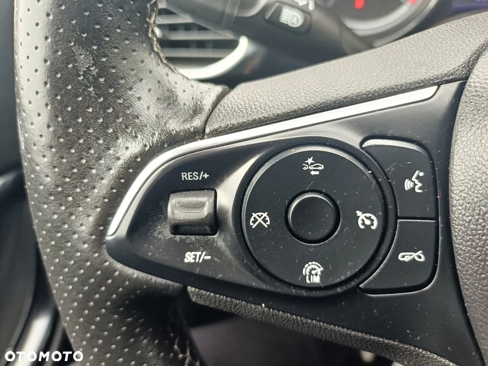 Opel Astra 1.4 Turbo Ultimate - 34