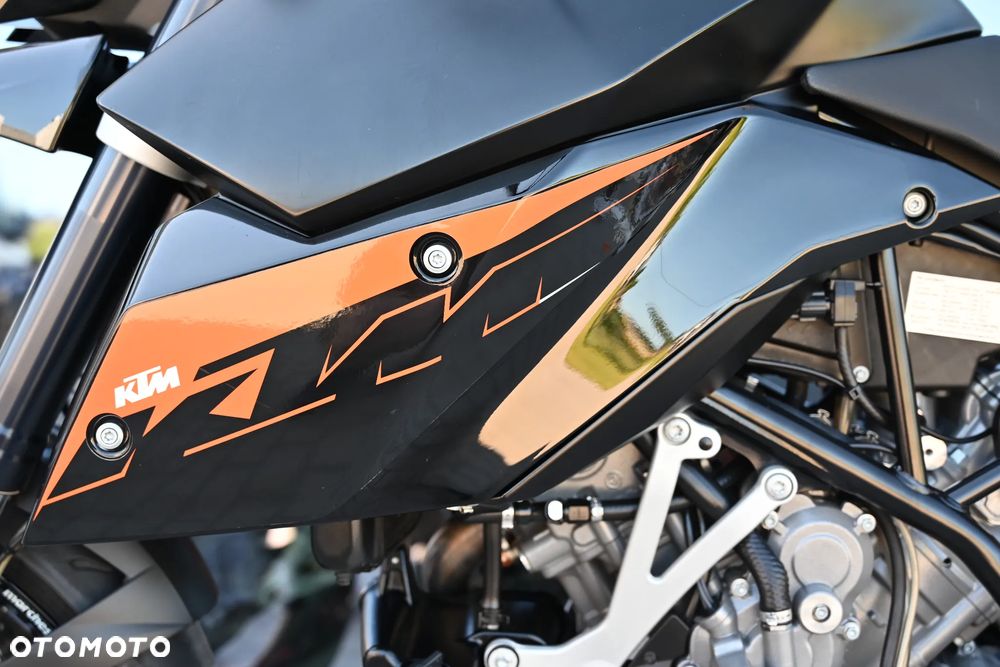 KTM LC 8 - 18