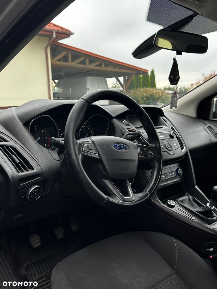Ford Focus - 7