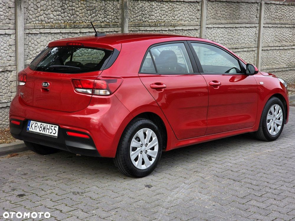 Kia Rio - 9