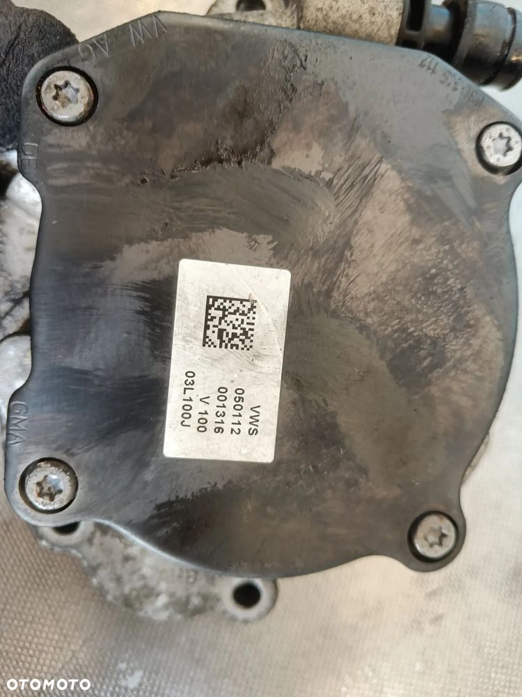Pompa Podciśnieniowa Vacum Skoda Octavia Superb VW Golf Passat Seat Leon Audi A3 03L100J - 4