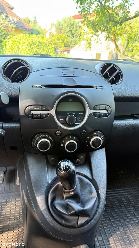 Mazda 2 1.3 Comfort - 13