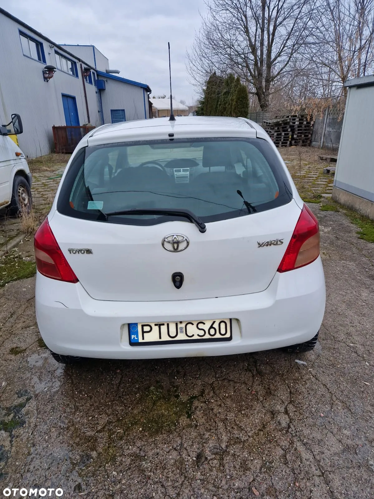Toyota Yaris - 5
