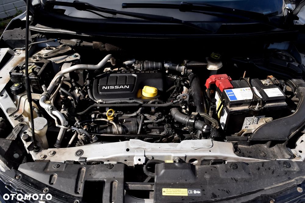 Nissan Qashqai 1.6 DCi Xtronic ACENTA - 25