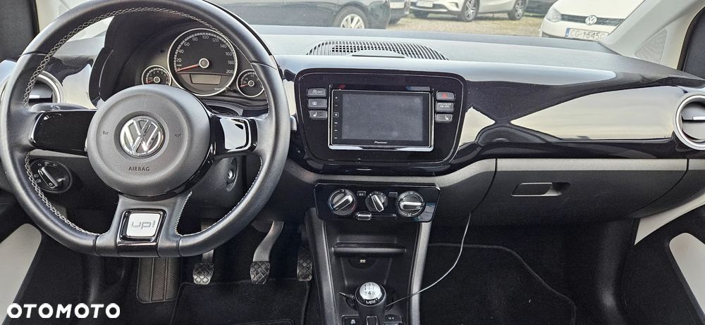 Volkswagen up! (BlueMotion Technology) high - 8